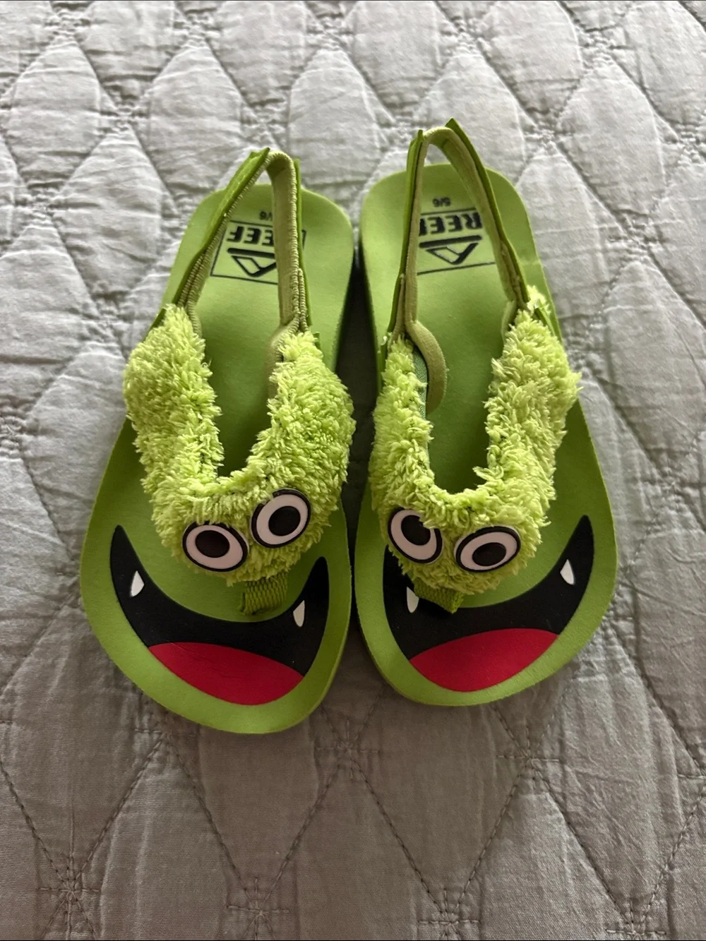 Reef Kids Lime Green Monster Slingback Sandals 5/6